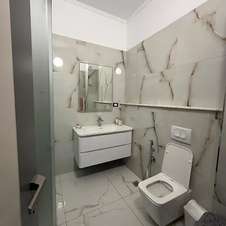 Modern And Comfortable Near The Sea Durres